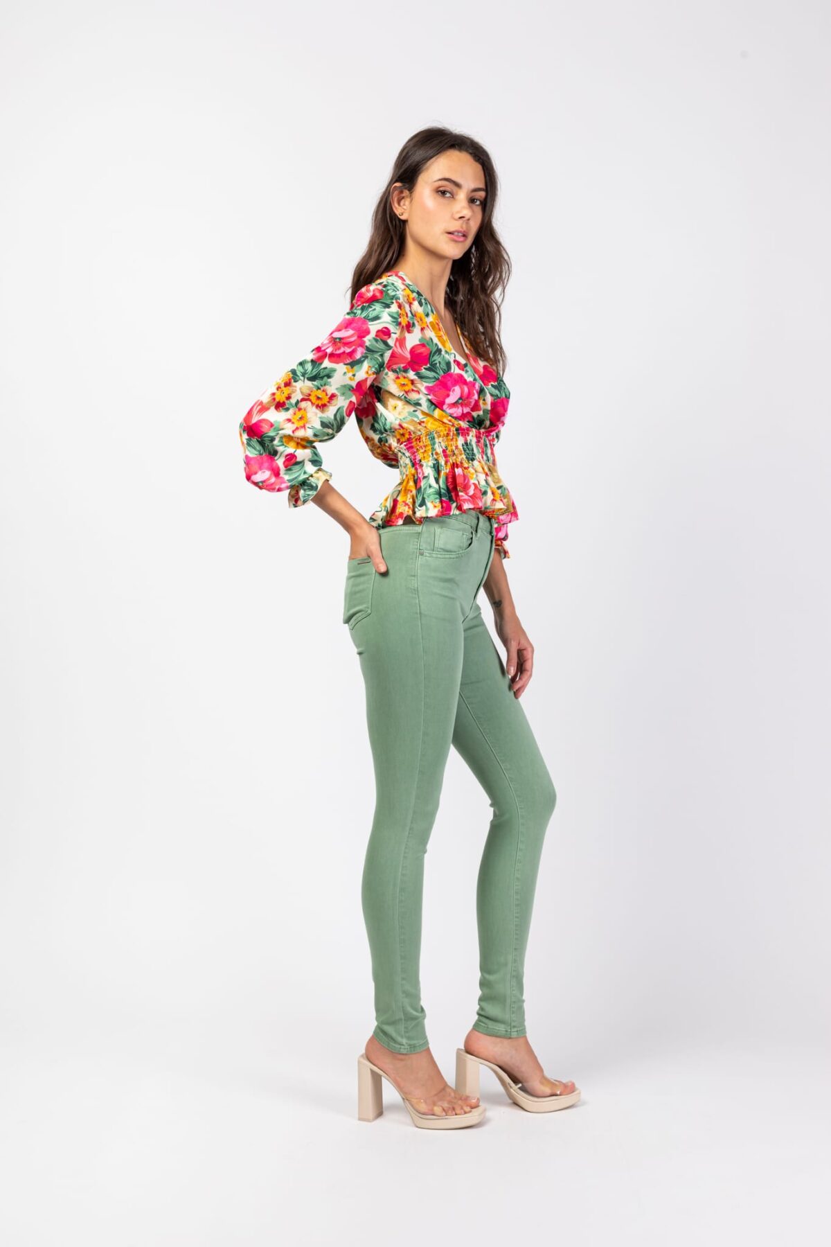 Pantalon Skinny Taille Haute Tilleul – Image 3